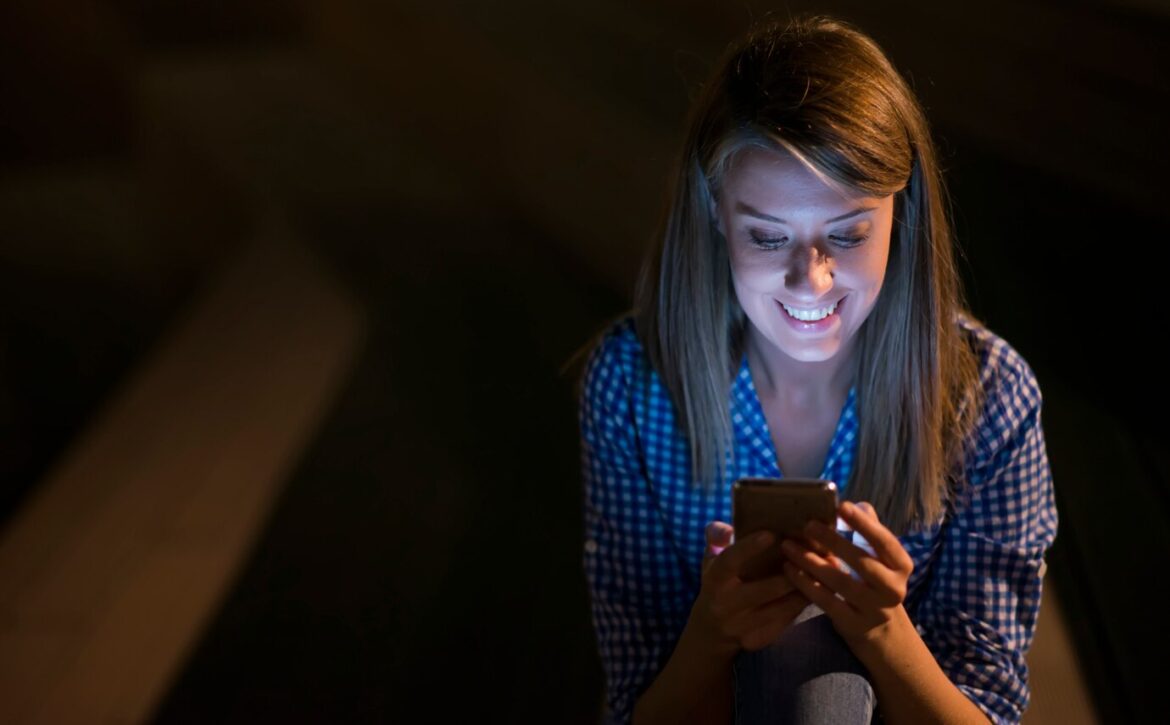 articulo_adicto-al-celular