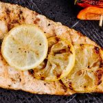 Trucha al horno con vegetales