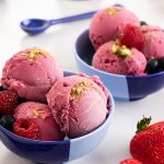 Helado de frutos rojos